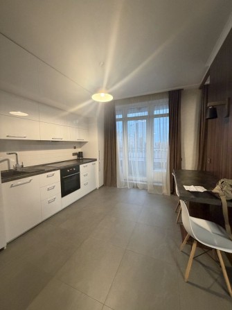 Сдам кухня студия и отдельно спальня 15 000 тыс гривен Центр - фото 1