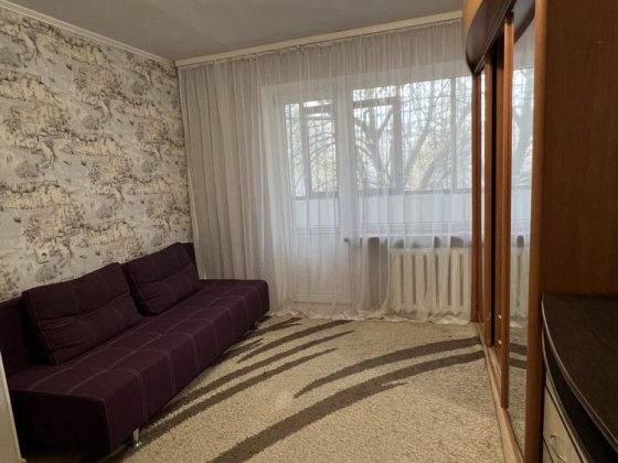 2-х кім. Л. Ященка/Васильківська метро