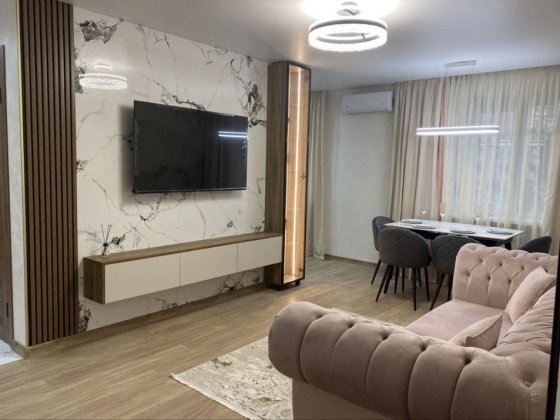 Сдаётся новая 3-к кв после капитального ремонта (2 КП) Николаев