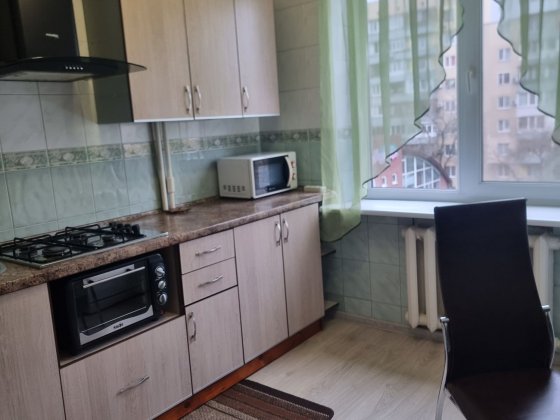 Сдам 2х квартиру Парус Дніпро