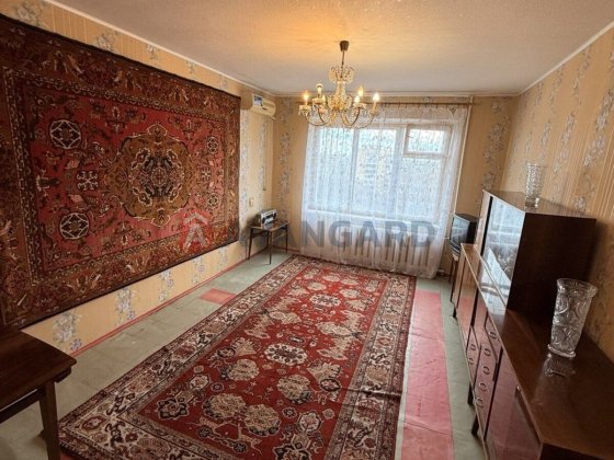 Сдам 3-ком.квартиру низ О.Поля (пр.Кирова) Центр, чешка, 6/9