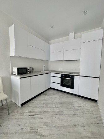 Аренда 2к студии ЖК ОМЕГА ул. Толбухина - фото 1