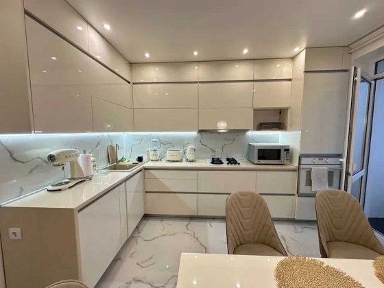 Здається 3 -кімнатна квартира біля Стрийського парку/ Центр Львів