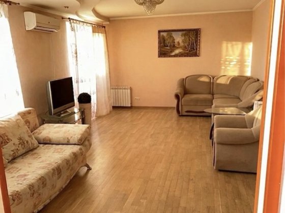 Затишна 3-кімнатна квартира Киев