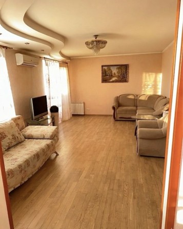 Затишна 3-кімнатна квартира - фото 1