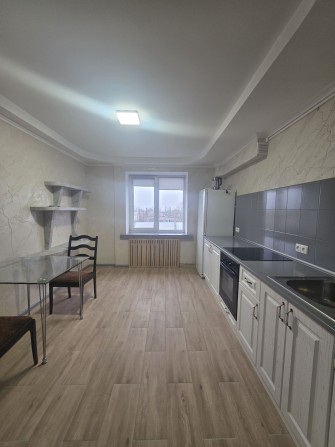 Здаю в оренду трьохкімнатну квартиру вул Гліба Бабіча( 8 Березня)євро - фото 1