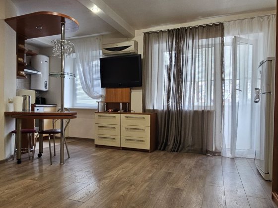 Здам квартиру,  Центр, пр. Яворницького Днепр