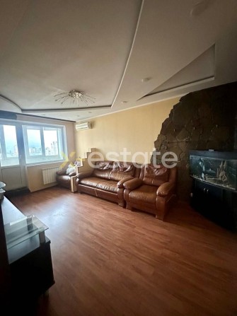 Оренда 3-кімнатна квартира біля метро Холодна Гора, вул. Волонтерська - фото 1