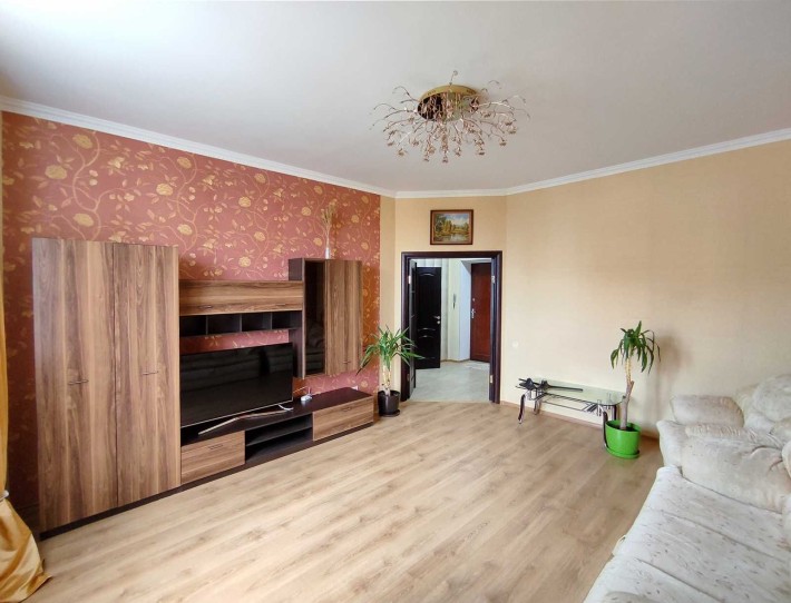 Сдам 2-х комнатная квартира, 74 м, с автономным электроснабжением, Говорова (Добровольцев) - парк По - фото 1