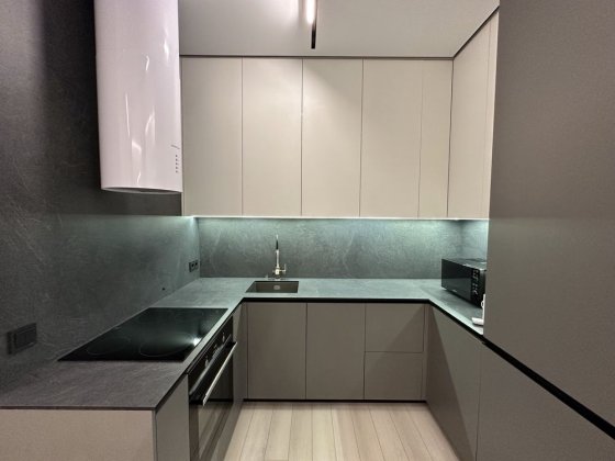 Дизайнерская 3к в ЖК Корфу Одесса