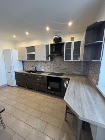 Здається 3- кімнатна квартра на ж/м Перемога-6 - фото 1