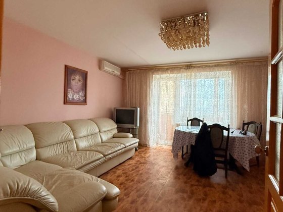 Оренда 3-кімнатної квартири у Личаківському районі, вул. Пасічна Львов