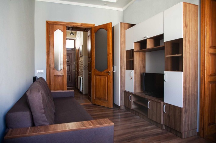 Оренда 2 кімн. квартири по вул Куліша - фото 1