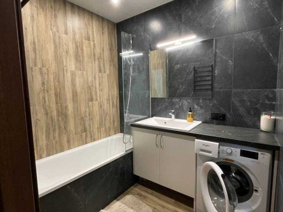 Здам 2к квартиру з дизайнерским ремонтом ЖК Ревуцький 54 є генератор Киев