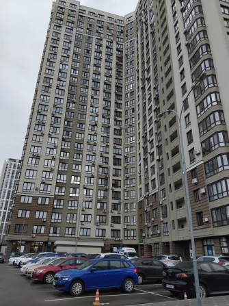 Здаю квартиру,вул.Вiрменська,6а,м.Вирлиця-15000 грн - фото 1