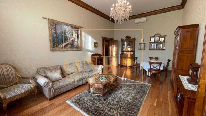 Довгострокова оренда шикарної 4к ЦЕНТР, Хрещатик, Світло 24/7, БЕЗ %%% - фото 1