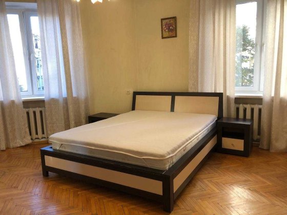 Оренда 2 кімнатної квартири Почайнинська, Поділ, Контрактова площа