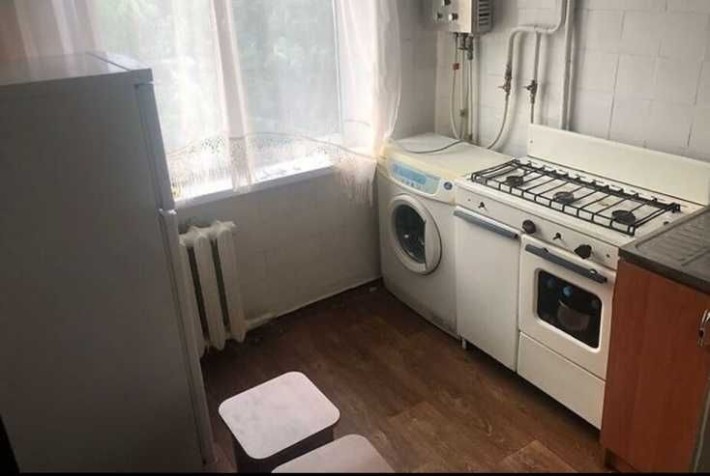 Сдаю 2 комнатную квартиру в Центре - фото 1