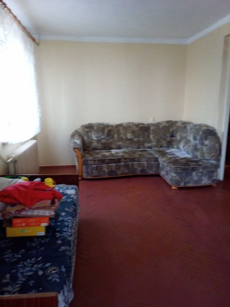 Сдам свою 1к.кв. 2/5, рядом  м.Индустриальная ( 7мин ) - фото 1