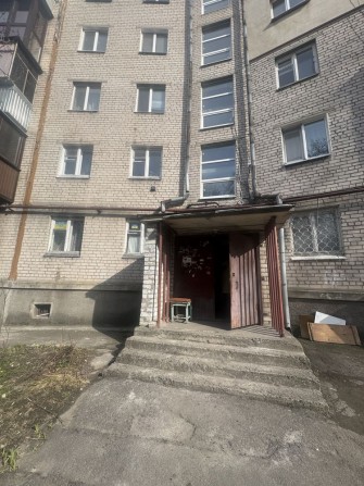 Сдам 2 ком квартиру возле Метеора! Зеленый гай! - фото 1