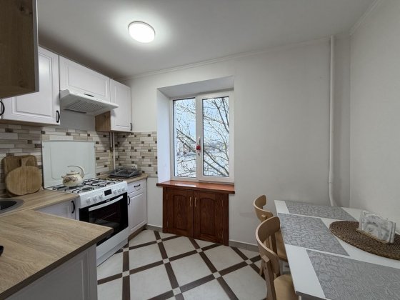 Оренда 3-кім квартири з ремонтом по вул. Володимира Великого-Океан Львів