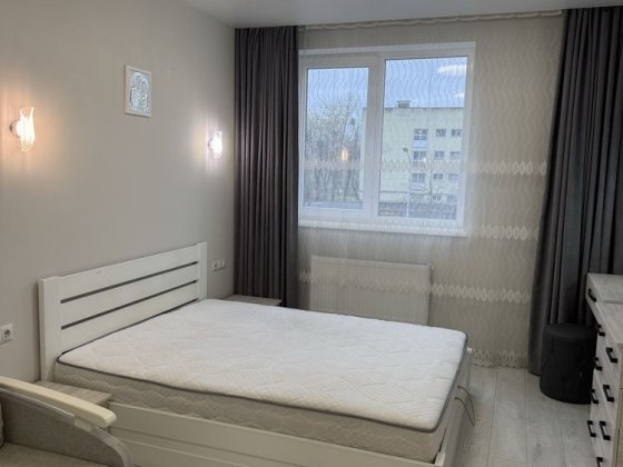 Оренда 1-кім квартири по вул. Володимира Великого , ЖК Америка Львів