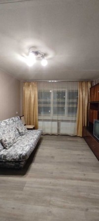 Сдам 1 комн. квартиру,  бул. Славы, этаж 6.   Отличная локация ! - фото 1