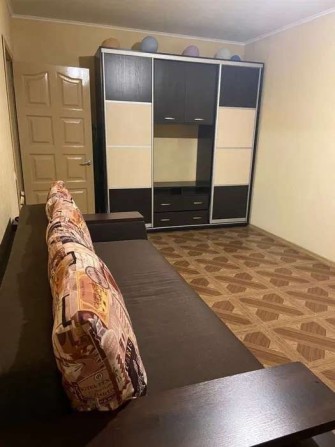 Сдам 1 кв метро Студенческая 6000 гр. - фото 1