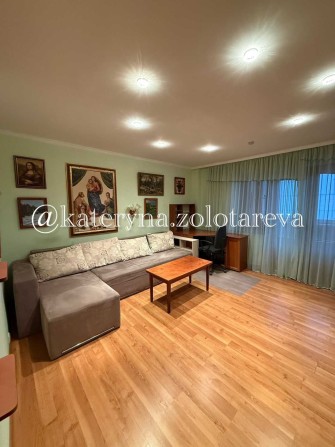 Сдам 3 квартиру 69м2 Кирпичний дом с Газом , возле мХ гора, ремонт и мебель! - фото 1