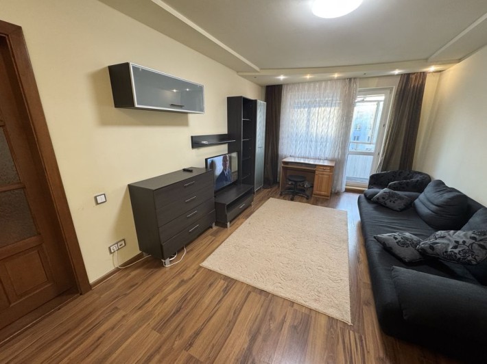 Оренда 2 кімн квартири пр Червоної Калини - фото 1