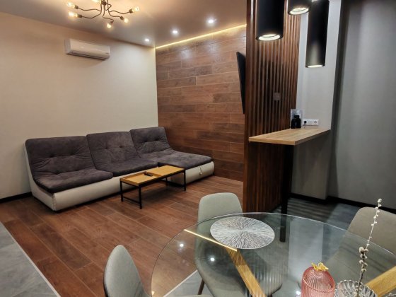 Сдаётся впервые стильная к-ра у моря Одесса