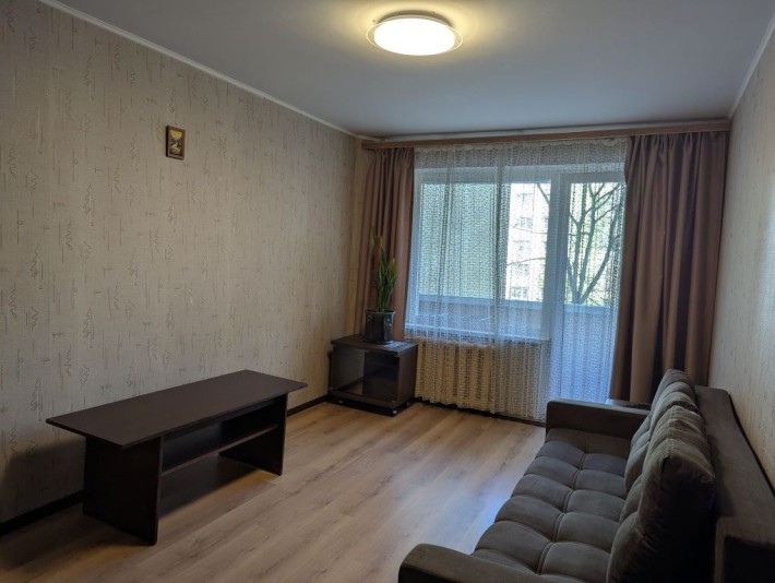 Оренда 2 кім кв вул.Наукова 17000 - фото 1