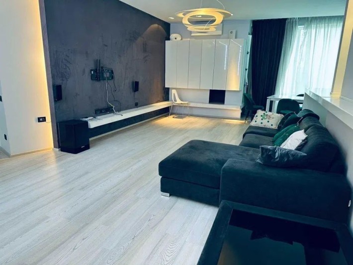 Аренда 3 ком кв ЖК Белый Парус Балкон Паркоместо Аркадия Парк Код953 - фото 1