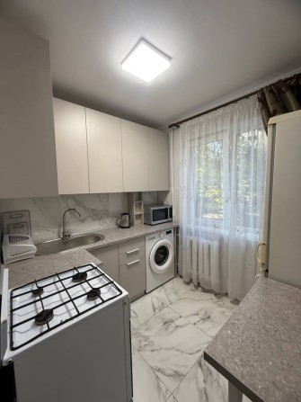 Оренда 1к квартири по вул. Медової Печери - фото 1