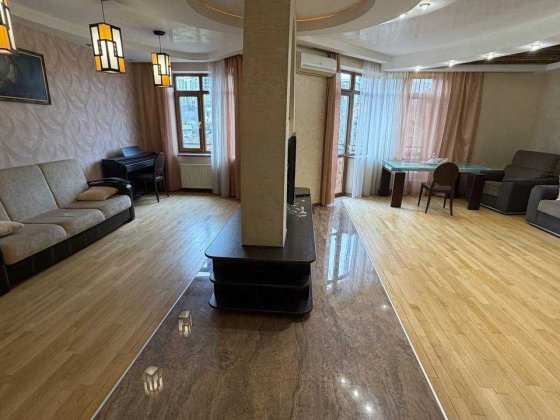 Дворівневий пентхаус 160 м² у ЖК на вул. Замарстинівській 240 (новобудова) Львів