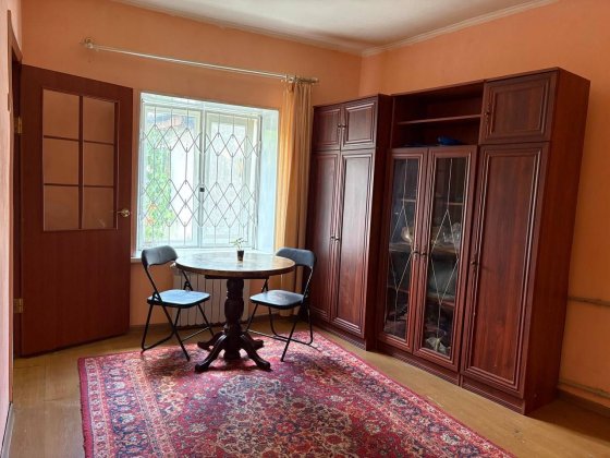 Сдам долгосрочно 1 комнатную  квартиру в центральной части города . Одесса