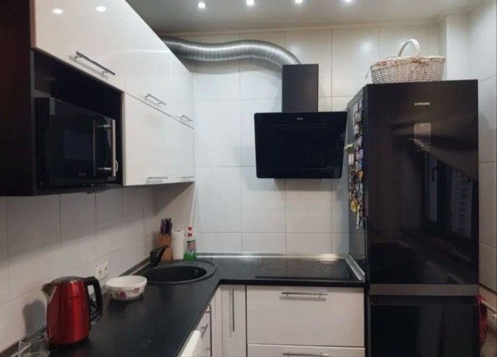 Оренда 1 кімнатної квартири на Олексіівці біля метро. - фото 1