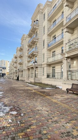 Свет Всегда!   1 ком 28 Жем 10 ст Фонтана - фото 1