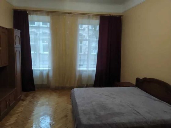 Здається 1-к квартира в ЦЕНТРІ на вул. Меретина Львов