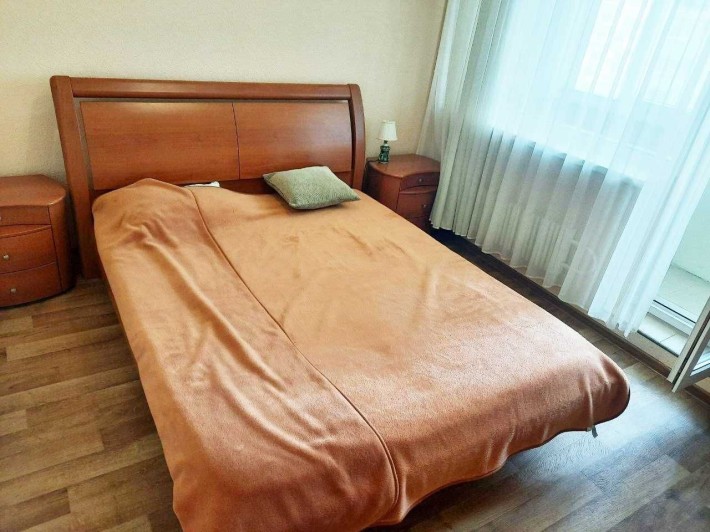 Двухкомнатная кв. метро Студенческая, 520 микрорайон - фото 1