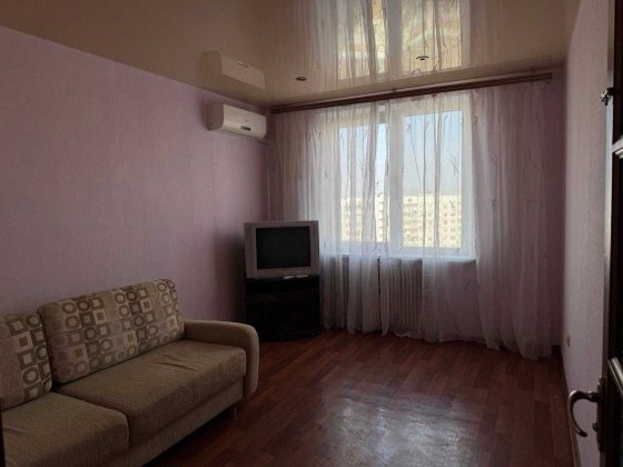 Здам 3 кімнатну квартиру на Олексіївці, пр.Перемоги,61. Харьков