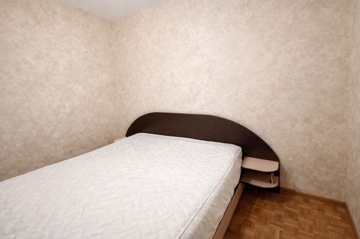 2-х комнатная вблизи центра. Молдаванка. Длительно. - фото 1