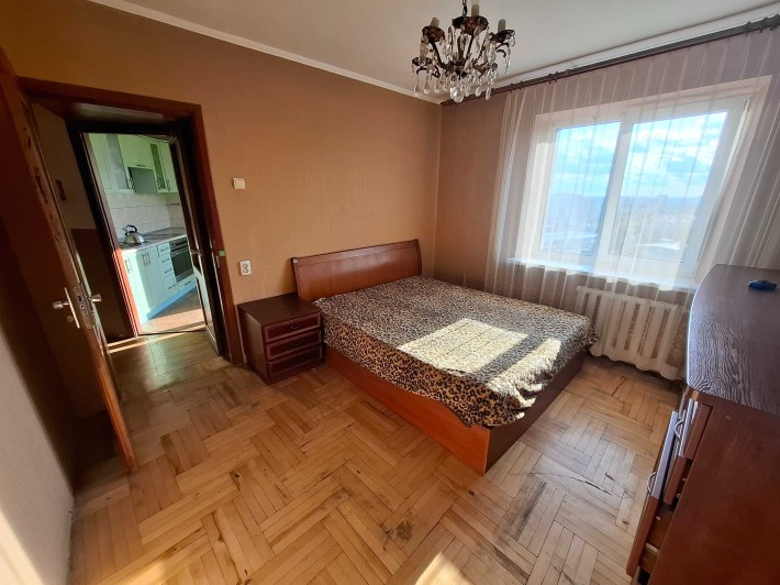 Оренда 3 кім. квартири, вул. Пасічна 104. - фото 1