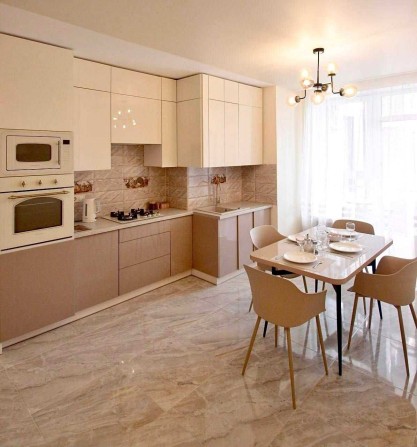 Квартира в центрі Львова, новобуд - фото 1