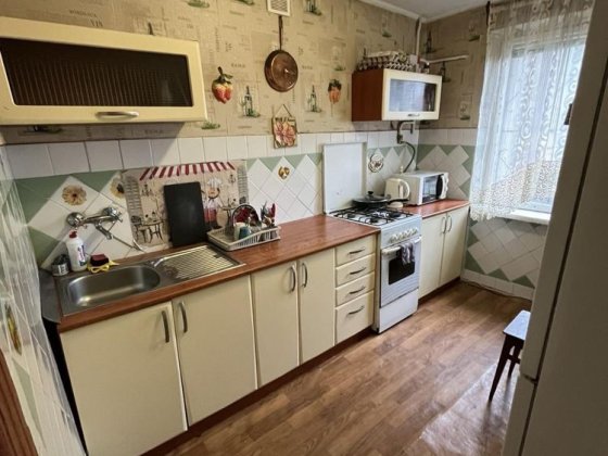 3-х кімн квартира на Китайській Львов