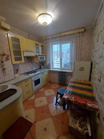 Сдам 2ком Королева 112/ Черная Таврия. Можно мал. питомец - фото 1