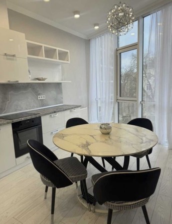 Аренда 2 Х Ком кв 24-25Жемчужина  Музкомедия - фото 1