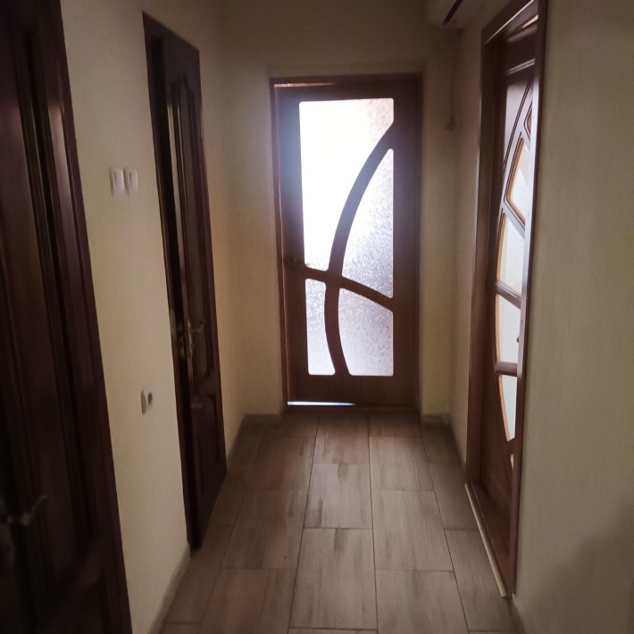 Сдам уютную 2 комнатную квартиру - фото 1