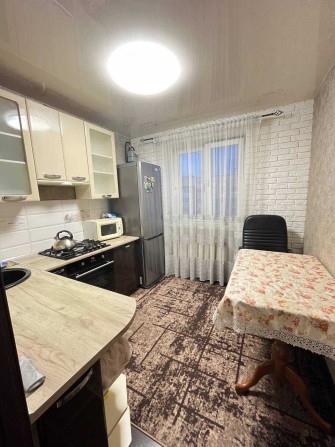 Сдам длительно однокомнатную квартиру на Пос.Котовского. - фото 1