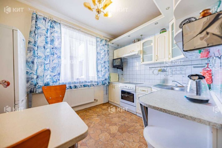 3-к, 64м2, Павлове Поле (м. Ботанический Сад, ул. Балакирева) 115495 - фото 1